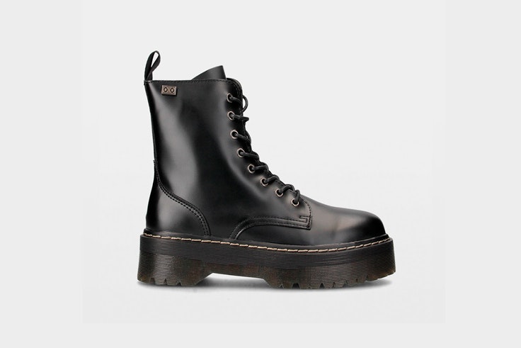 botines-negros-dc-martens-plataforma-ulanka