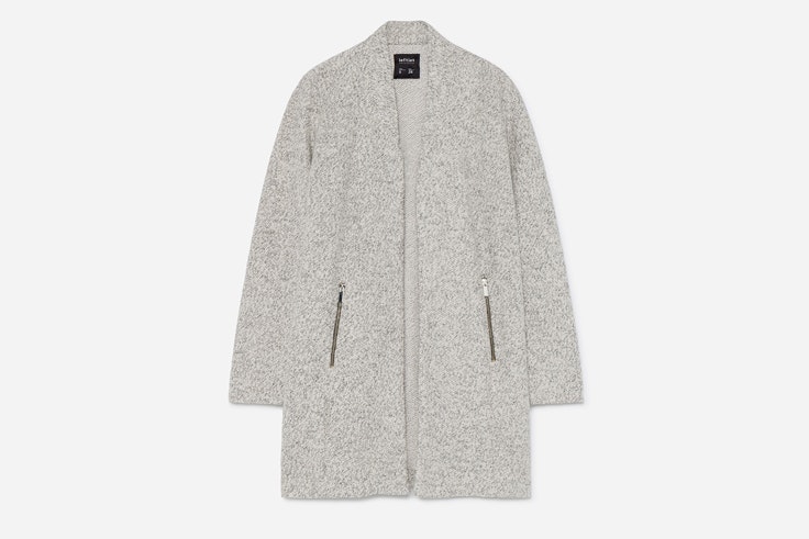 abrigo-color-gris-liso-lefties