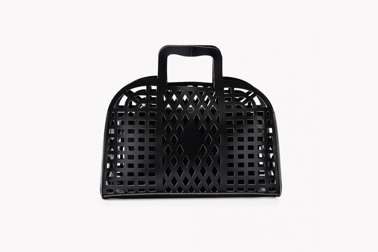 bolso-negro-perforado-paco-martinez