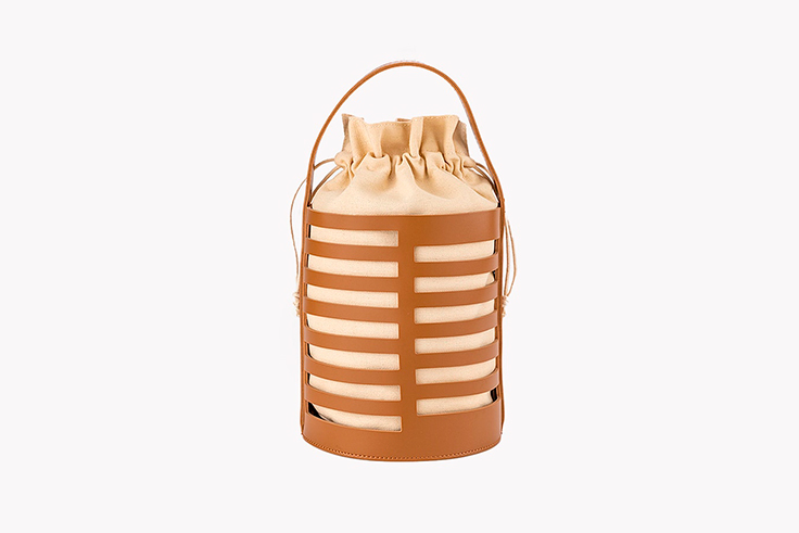 bolso-cubo-color-camel-paco-martinez