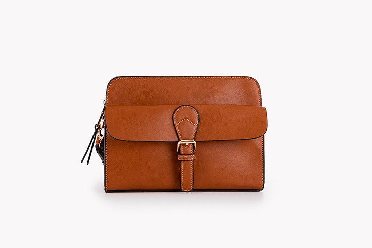 bolso-bandolera-marron-camel-paco-martinez