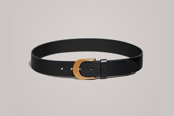 cinturon-negro-hebilla-dorada-massimo-dutti