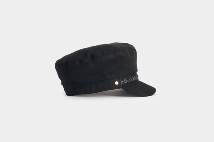 gorra boina negra visera parfois