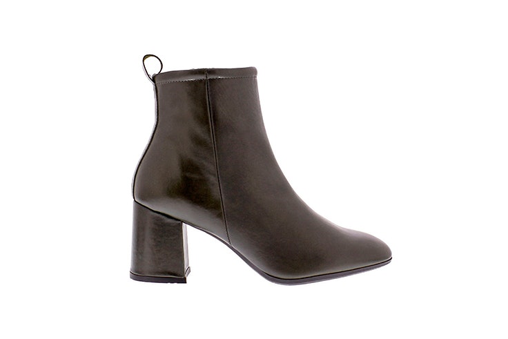 botines bajos negros vas