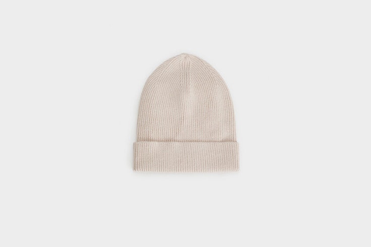 gorro básico de punto de parfois Black Friday 2019