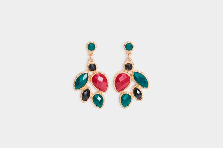 Pendientes largos de diamantes de colores de Parfois