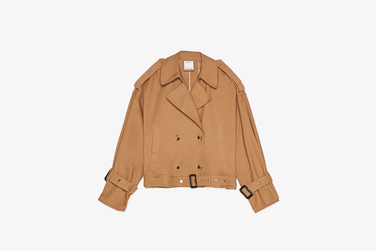 gabaridna corta color camel de bershka Melissa y Grace Villarreal