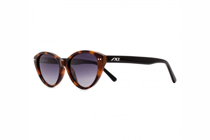 Gafas de sol tipo cat eye en color marrón de Soloptical