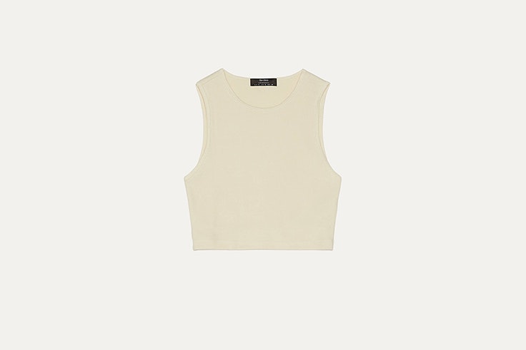 top sin mangas color beige de bershka looks de deporte