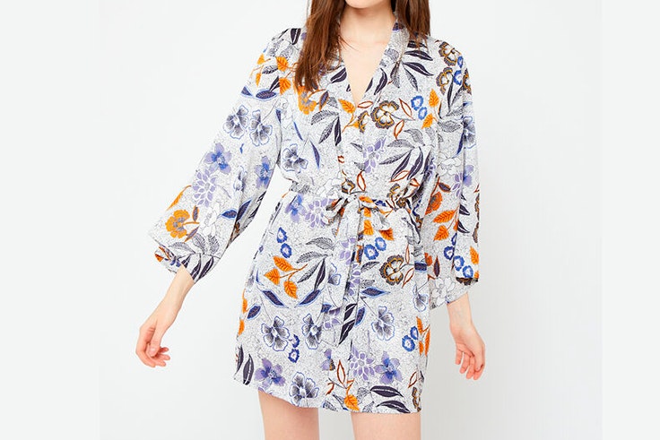 Kimono con estampado de flores de Etam