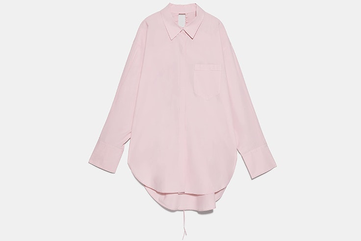 Camisa rosa oversize confeccionada en popelín novedades de zara primavera verano