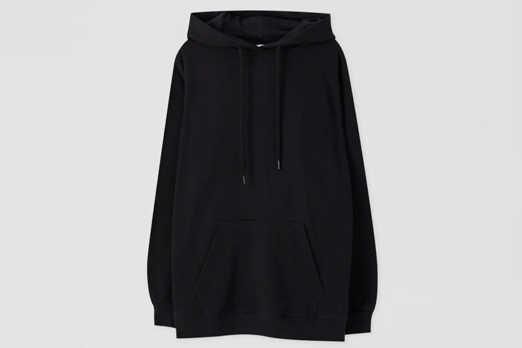 Sudadera negra con capucha oversize de Pull and Bear