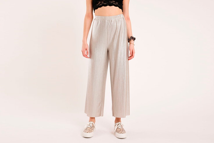 pantalones de verano tendencia Pantalón metalizado de Pimkie