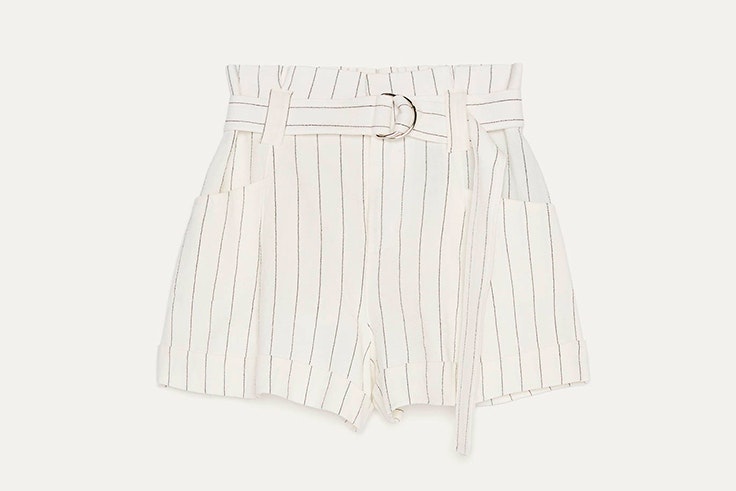 pantalones de verano tendencia Pantalón corto de rayas de Bershka