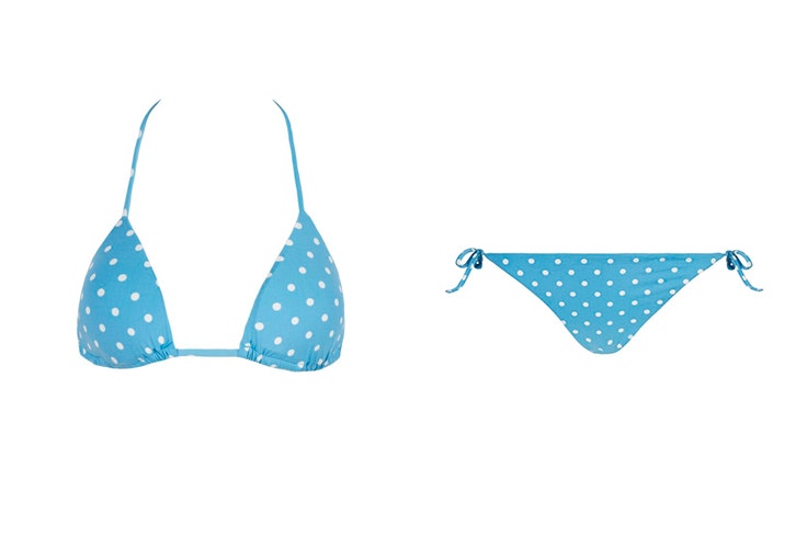 Bikini azul con estampado de lunares de Calzedonia