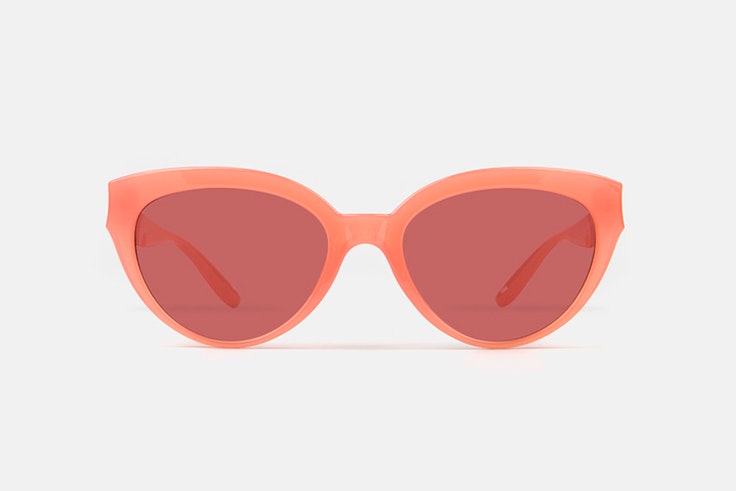 Gafas de sol rosas de Multiópticas