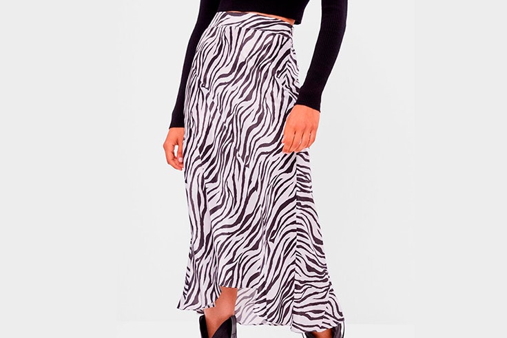 Falda midi con estampado de cebra de Bershka