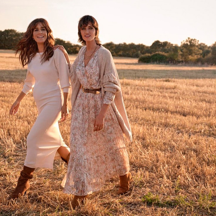 @isabeljimenezt5 y @saracarbonero slow love para cortefiel