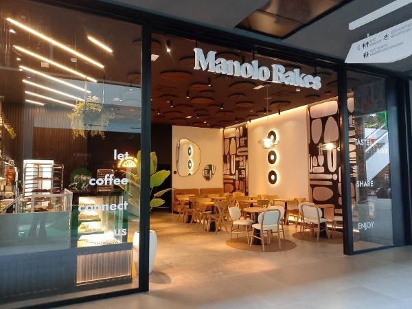c6b64267-a13d-4222-9923-7eea3a689d72.manolo-bakes.jpg