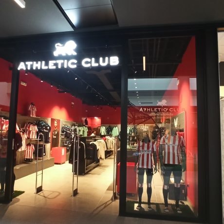 Nuevas reaperturas: Athletic Club y Paco Martínez | Max Center